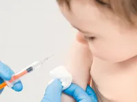 Việc tẩy chay vaccine đe dọa hàng triệu trẻ nhỏ