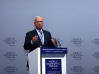 Chủ tịch WEF ASEAN Klaus Schwab nói gì về Cách mạng công nghiệp 4.0?