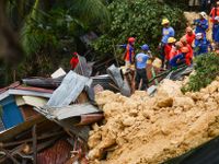 Lở đất sau bão làm nhiều người chết tại Philippines