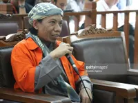 Indonesia hands death sentence to is cleric