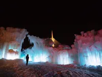 Chiêm ngưỡng lâu đài băng tại Winnipeg