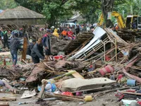 Indonesia tsunami: Death toll reaches 373