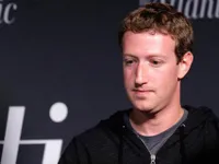 Facebook apologizes for data scandal
