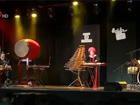 Kết hợp nhạc cụ truyền thống Việt Nam với d&ograve;ng chảy &acirc;m nhạc thế giới