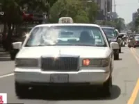 Quy định về đảm bảo an toàn lái xe taxi ở nước ngoài