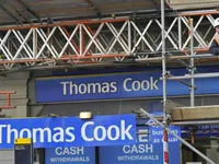 “Đế chế” Thomas Cook sụp đổ, 500 khách sạn có nguy cơ đóng cửa