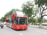 Sẽ có xe bus mui trần 2 tầng cho du khách tại TP.HCM