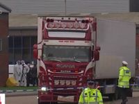 Vụ 39 thi thể trong xe tải: Kẽ hở an ninh tại các cảng có thể để lọt xe container chở người