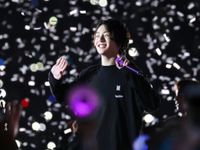 Jungkook (BTS) là nam idol được phụ huynh yêu mến nhất?