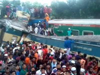 Tai nạn tàu hỏa tại Bangladesh, hàng chục người thương vong