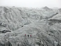 Khi các dòng sông băng ở Iceland tan thành suối nhỏ