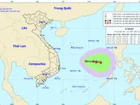 Vùng áp thấp giữa Biển Đông đã mạnh lên thành áp thấp nhiệt đới