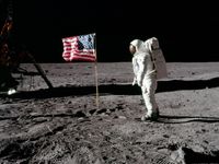 NASA lần đầu mở kho mẫu vật lấy từ Mặt Trăng cách đây hơn 40 năm