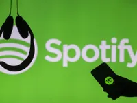 Spotify vinh danh BTS và Đen vâu