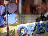 OPEC muốn bắt tay Nga để chi phối thị trường dầu mỏ