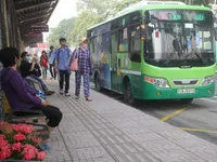 Hà Nội phấn đấu đưa xe bus điện hoạt động vào năm 2021
