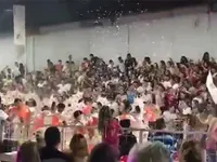 Sập khán đài lễ hội Carnival tại Argentina, hàng chục người bị thương