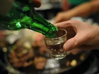 Cảnh báo nguy cơ ngộ độc rượu trong dịp lễ, Tết