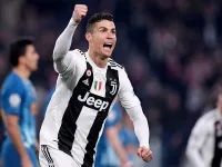 UEFA Champions League: Ronaldo lập hat-trick, Juventus ngược dòng vào tứ kết