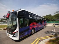 Singapore ra mắt xe bus điện không người lái đầu tiên trên thế giới