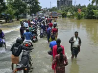 Mưa lớn, lũ quét gây thương vong lớn ở Ấn Độ và Pakistan