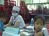 Quảng Bình đẩy mạnh tiêm vaccine sởi - rubella