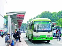 Thay đổi mẫu thẻ đi xe bus miễn phí