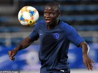 N"Golo Kante sẽ không tiếp tục du đấu châu Á cùng Chelsea