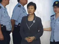 Cựu Tổng thống Hàn Quốc Park Geun-hye bị kết án 5 năm tù