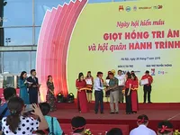 Ngày hội “Giọt hồng tri ân” và hội quân Hành trình Đỏ