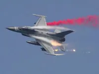 South Korea fires warning shots at Russia warplanes