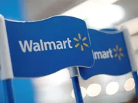 Walmart loại bỏ 1.000 mặt hàng cổ súy bạo lực súng đạn