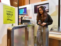 Singaporean retailers step up AI application