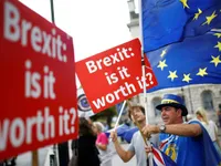 Cuộc khủng hoảng Brexit thêm trầm trọng