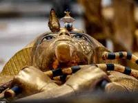 Chiêm ngưỡng quách nạm vàng của Pharaoh Ai Cập Tutankhamun