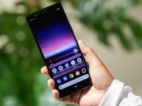 [IFA 2019] Sony Xperia 5 trình làng: Thiết kế 'hoài cổ', giá 799 USD