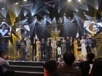 VTV Awards 2019: Không có gì bất ngờ, Về nhà đi con là 'Phim truyền hình ấn tượng nhất'