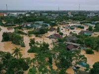 Lũ rút dần để lại tang thương cho khu vực miền Trung, Tây Nguyên