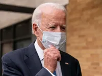 Chiến lược đối phó với 'vũng lầy' COVID-19 của ông Biden