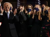 Ông Joe Biden tuyên bố tiếp tục thúc đẩy chuyển giao quyền lực