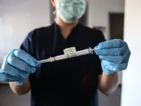 Vaccine COVID-19: “Thần dược” giúp kinh tế phục hồi?