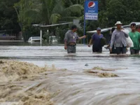 Bão Iota đổ bộ gây lũ lụt và lở đất nghiêm trọng tại Trung Mỹ, hơn 30 người thiệt mạng