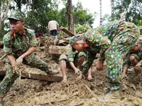 Màu xanh áo lính tại Trà Leng