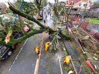 Hình ảnh Phillipines đổ nát, tan hoang do siêu bão mạnh nhất thế giới Goni