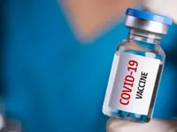 Nhiều người dân Mỹ dè dặt vì vaccine COVID-19 được phát triển trong thời gian quá nhanh