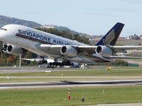 Singapore Airlines cắt giảm mạnh số chuyến bay quốc tế