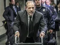 Ông trùm Hollywood Harvey Weinstein bị kết tội hiếp dâm