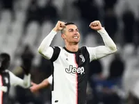 Ronaldo double fires Juventus four points clear with Parma win