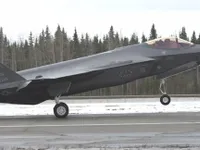 Mỹ triển khai máy bay F-35 sát cửa ngõ Nga