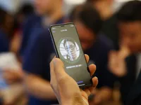 Apple giúp người dùng iPhone dể dàng mở khóa Face ID khi đeo khẩu trang